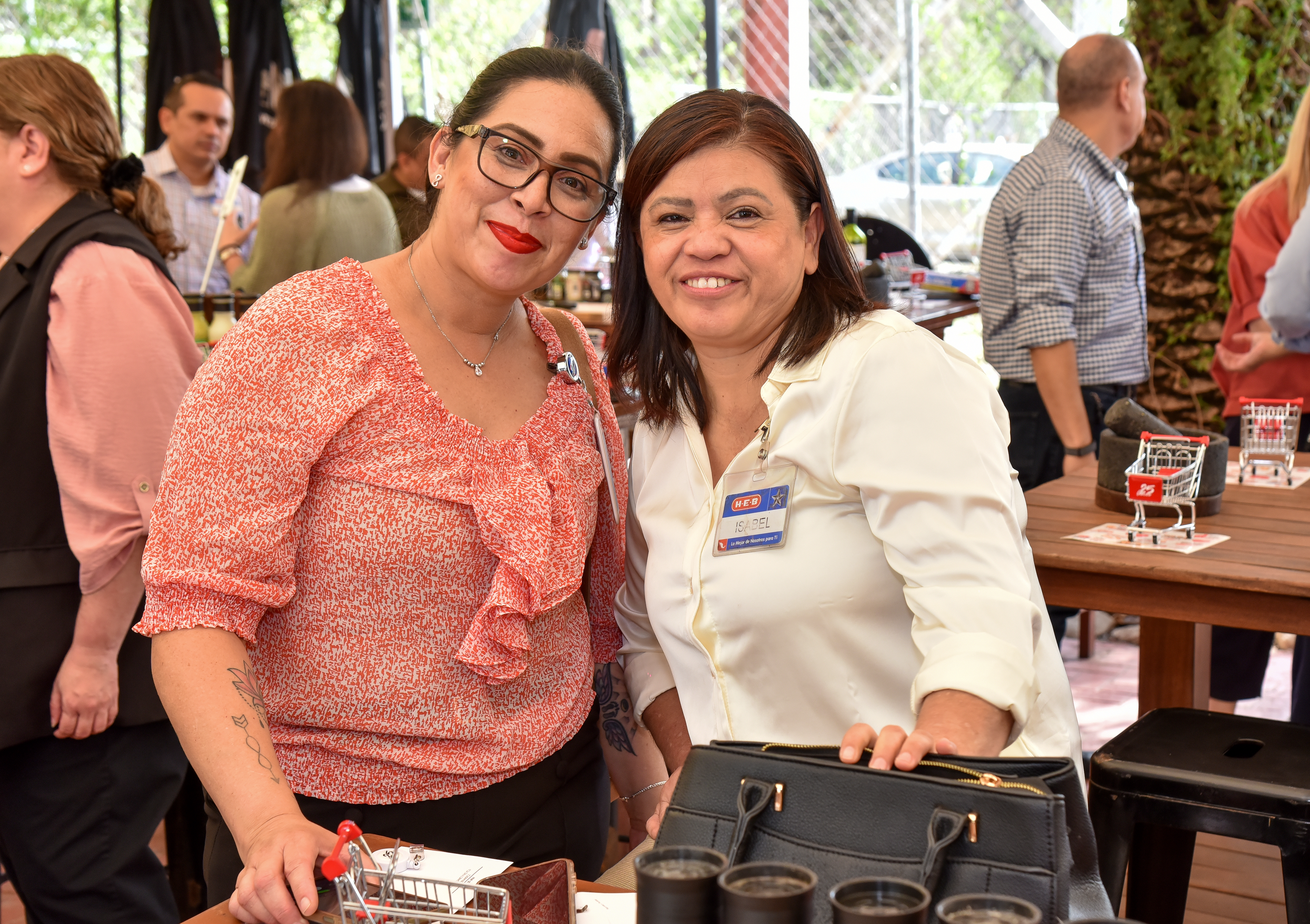 Reconocimiento a socios de H-E-B México
