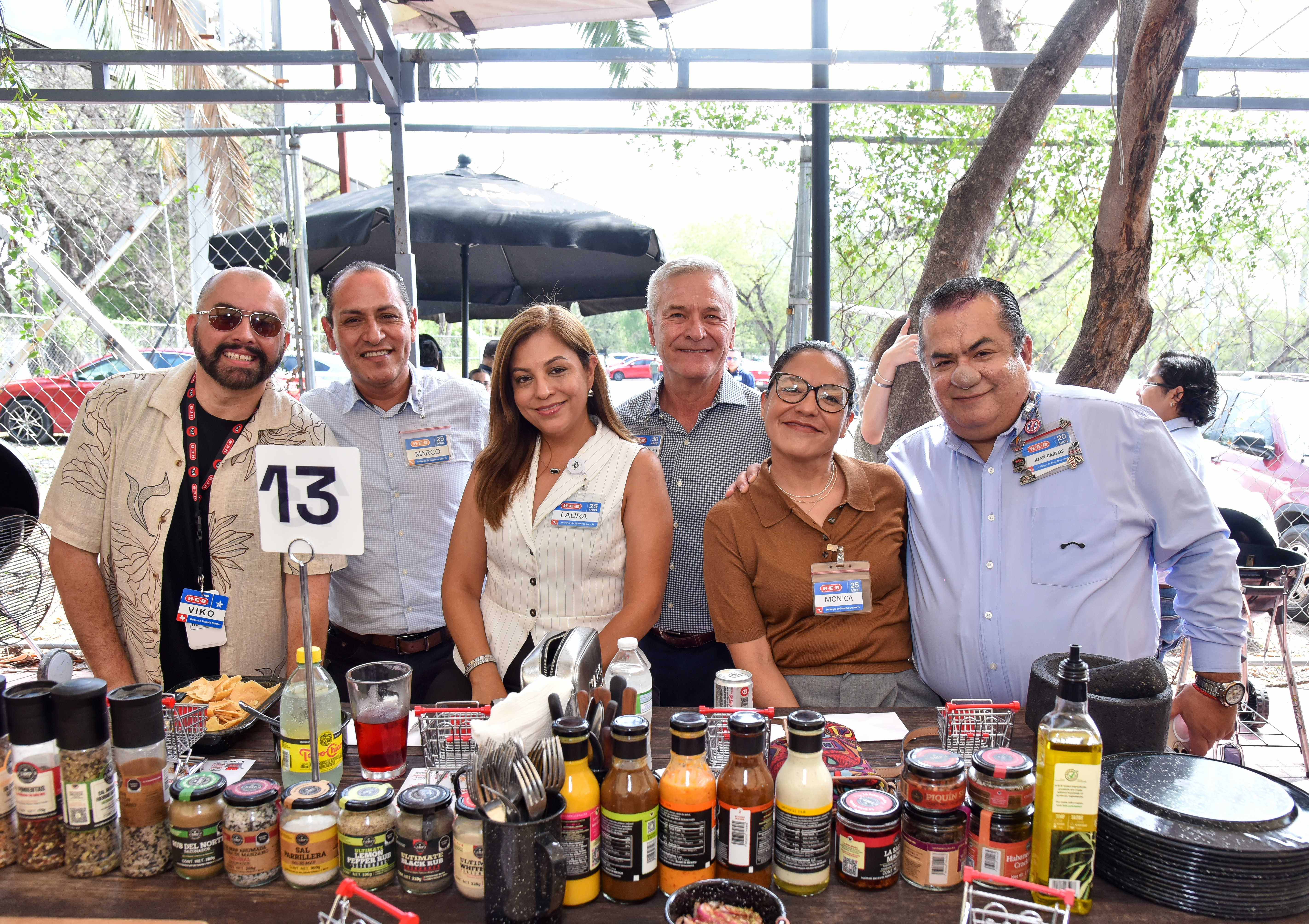 Reconocimiento a socios de H-E-B México