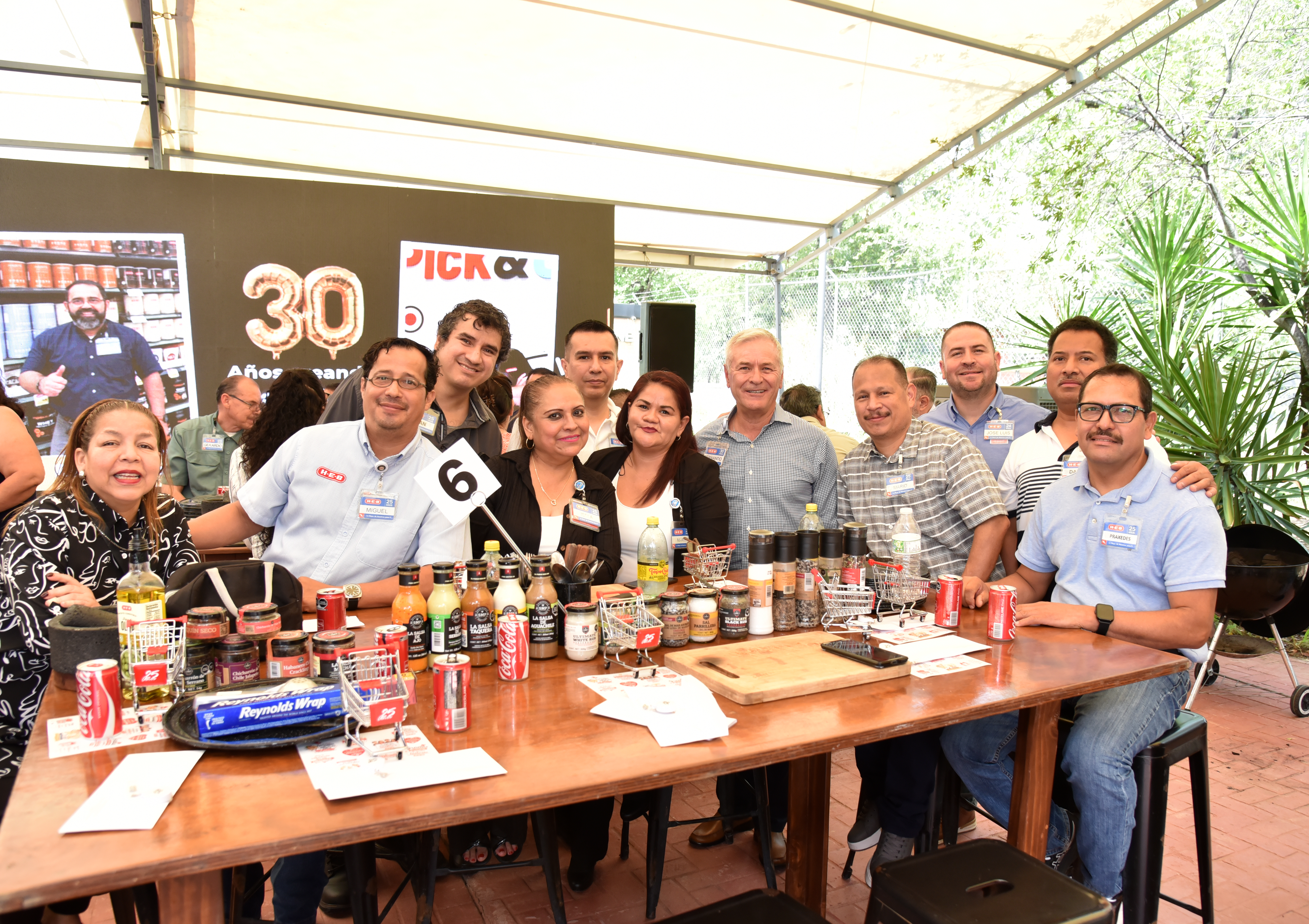 Reconocimiento a socios de H-E-B México